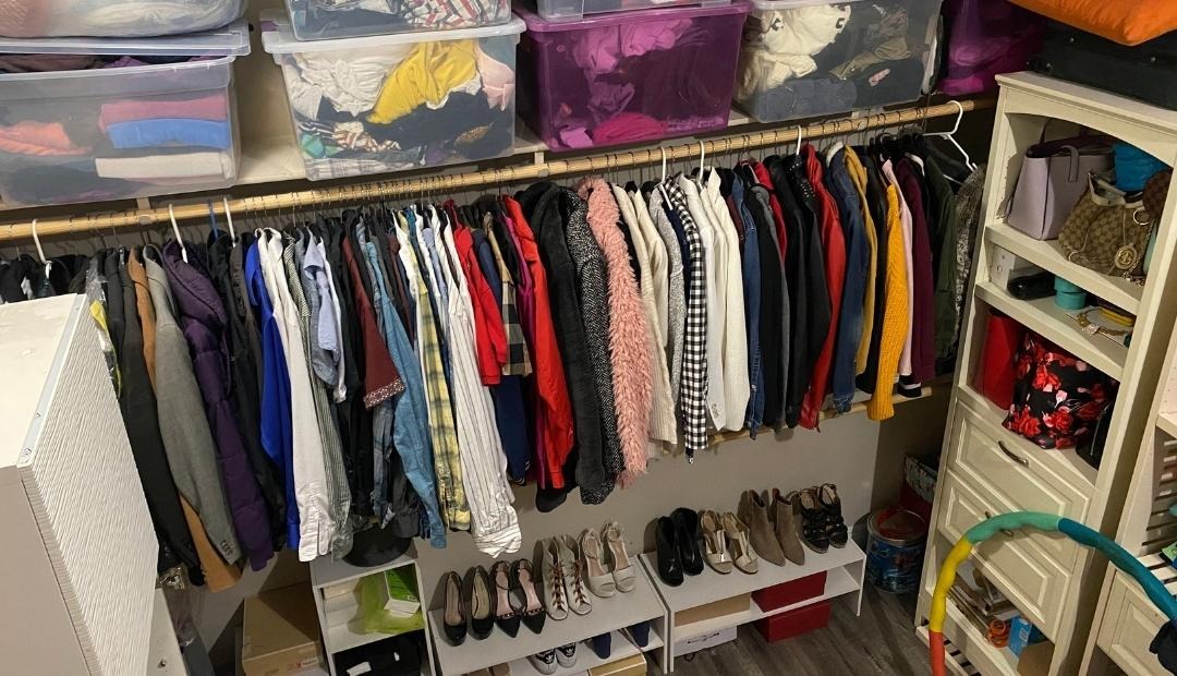 The Beginner’s Guide to Cleaning Out Your Closet Cover Photo