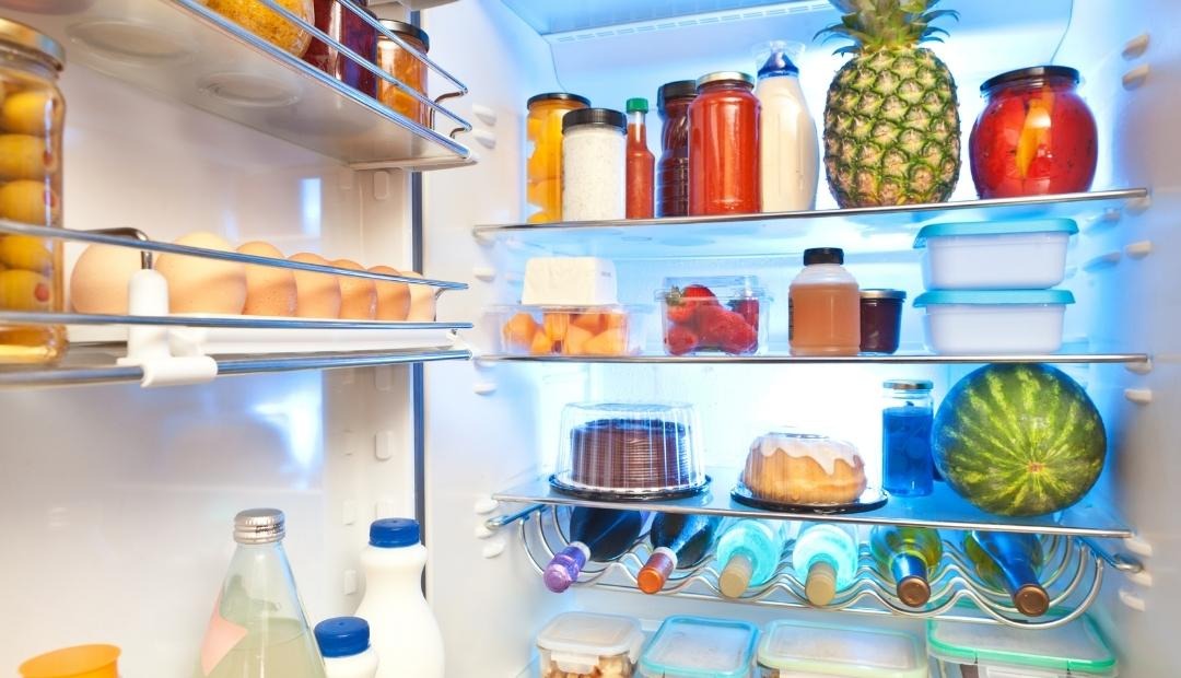 6 Steps for Keeping Your Fridge Organized Cover Photo