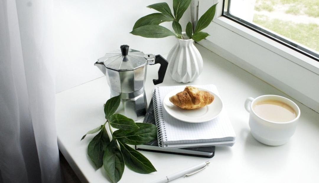 Transform Your Mornings With These 5 Habits  Cover Photo