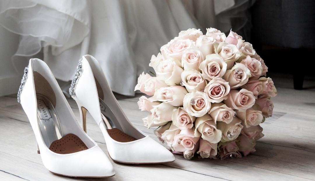 Tips to Plan Your Wedding Without Breaking the Bank Cover Photo