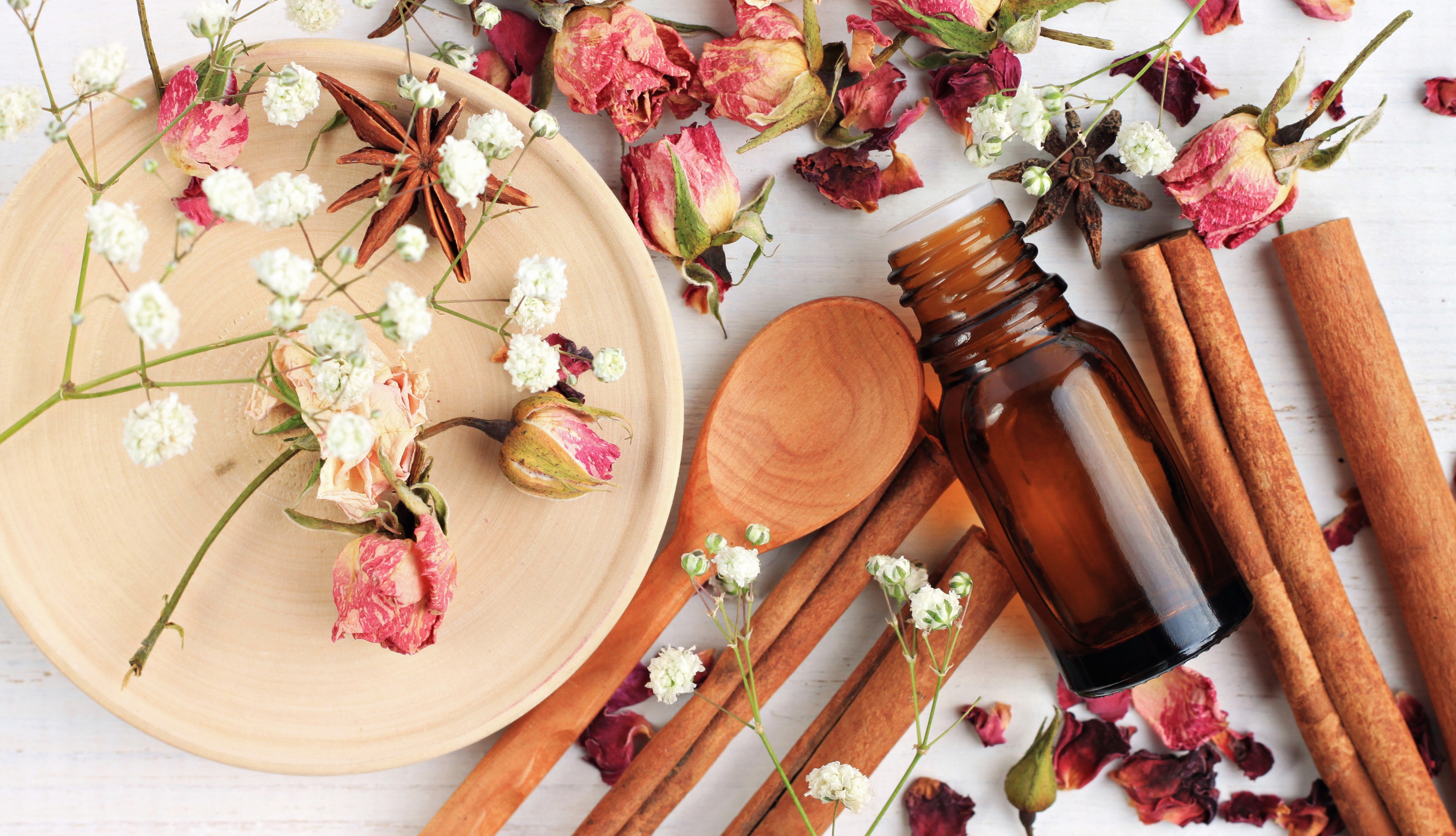 Crafting Household Essentials With Essential Oils: 5 DIY Ideas Cover Photo