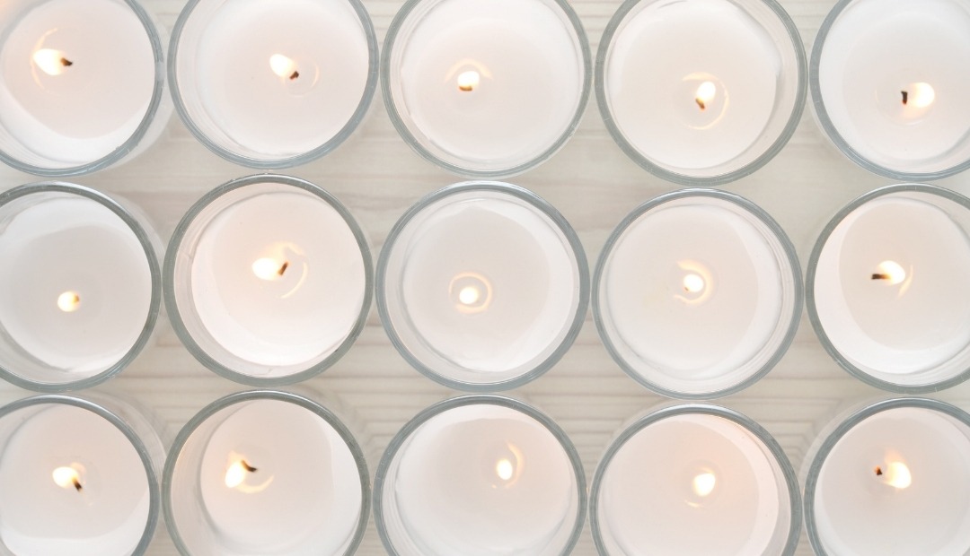 Make Scented Candles for Your Home in 7 Easy Steps Cover Photo