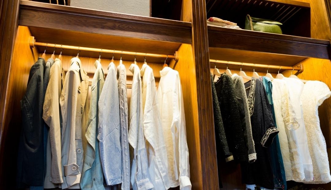 Best Practices for a Closet Clean Out Cover Photo